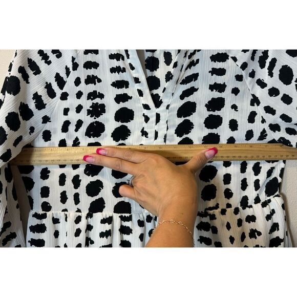 NWOT .Object Band Collar Black & White Bohemian Long Sleeve Abstract Dress XS - Picture 8 of 9